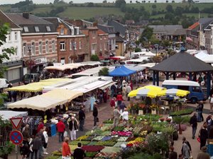 Ostbelgien - Sonntagsmarkt in Aubel