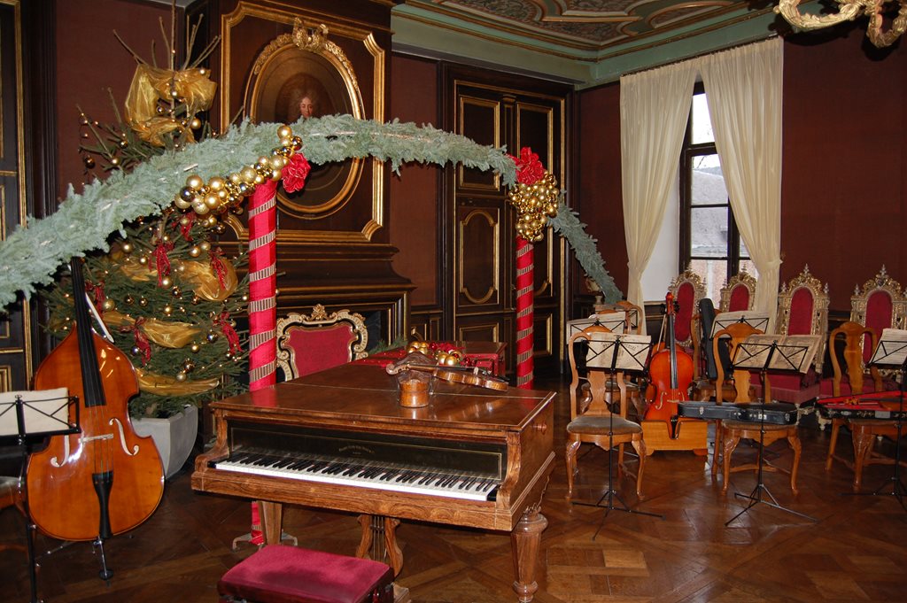  Ostbelgien - Weihnachten im Château Modave