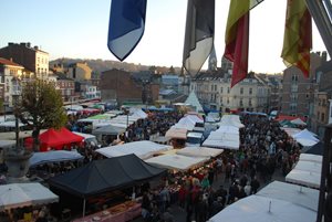 Ostbelgien - Traditioneller Nussmarkt und farbenprächtige Wälder in Spa